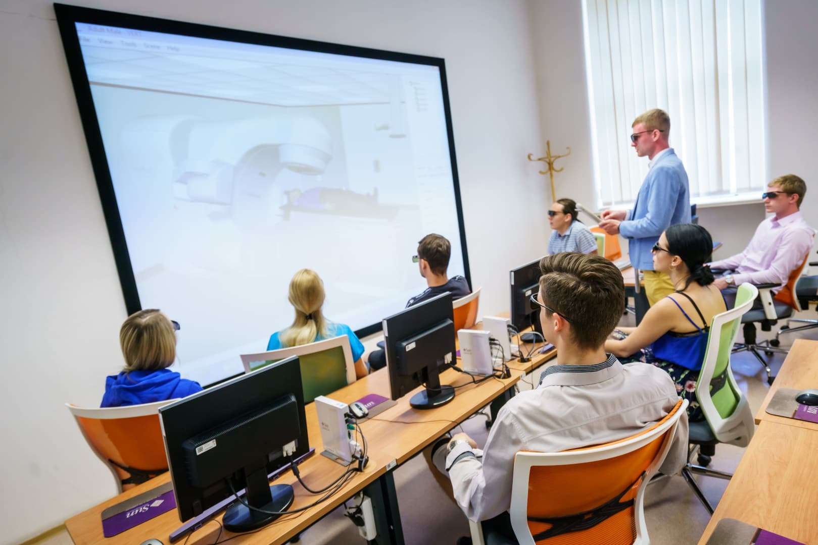 3. Virtuální simulátor lineárního urychlovače v radioterapii